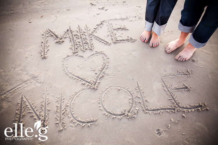 san-diego-outdoor-engagement-pictures