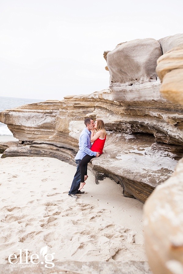 0001la jolla beach engagement photos1