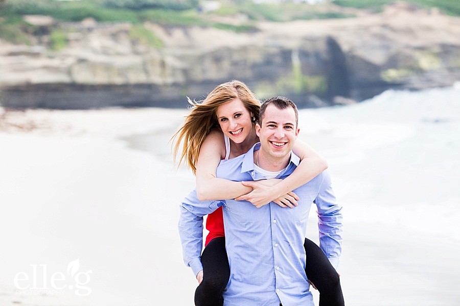 0022la jolla beach engagement photos