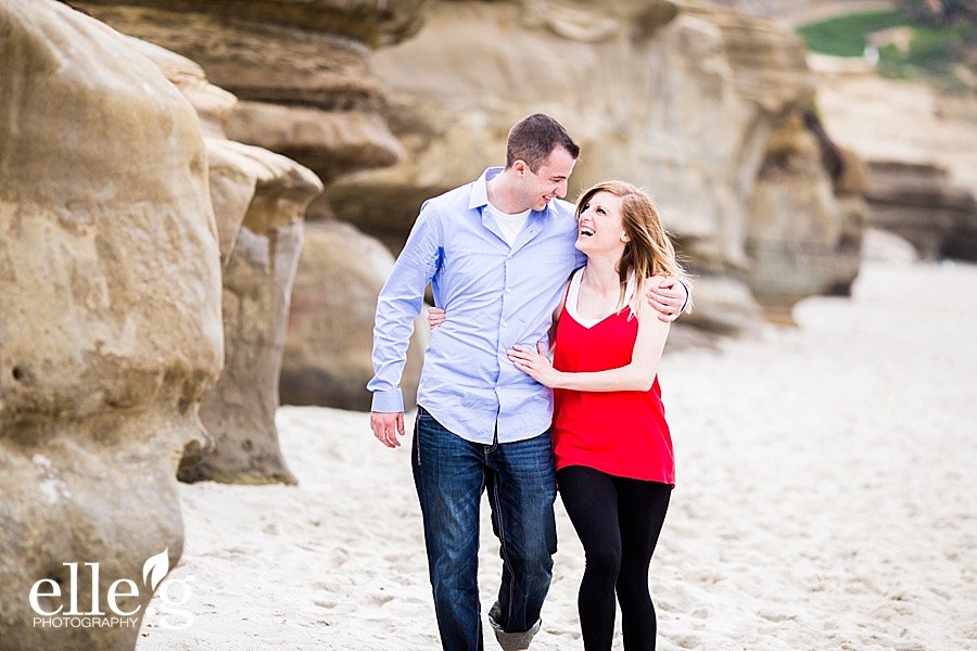 0026la jolla beach engagement photos