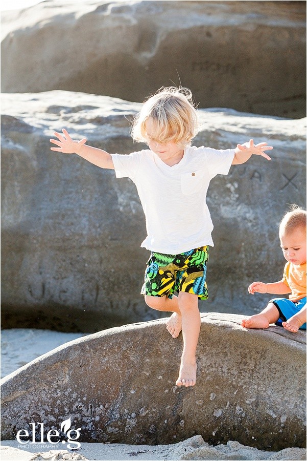 0011beach family portraits elleGphotography