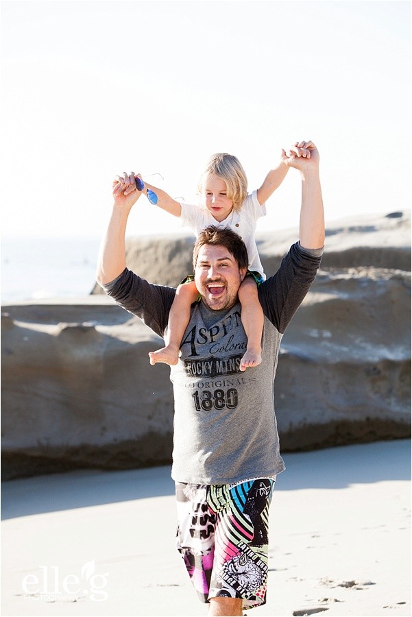 0014beach family portraits elleGphotography