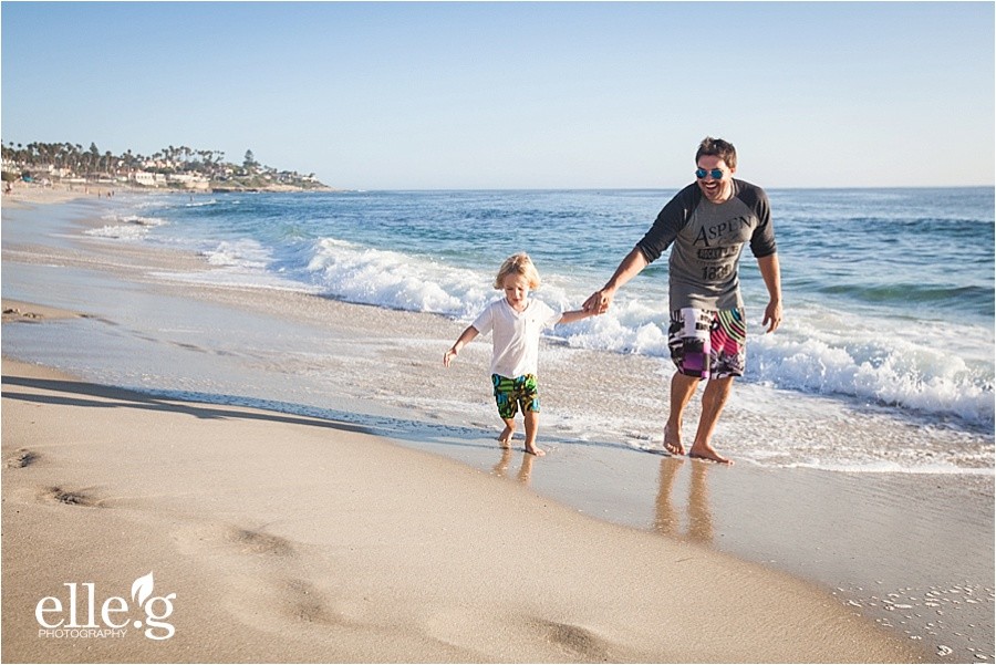 0021beach family portraits elleGphotography