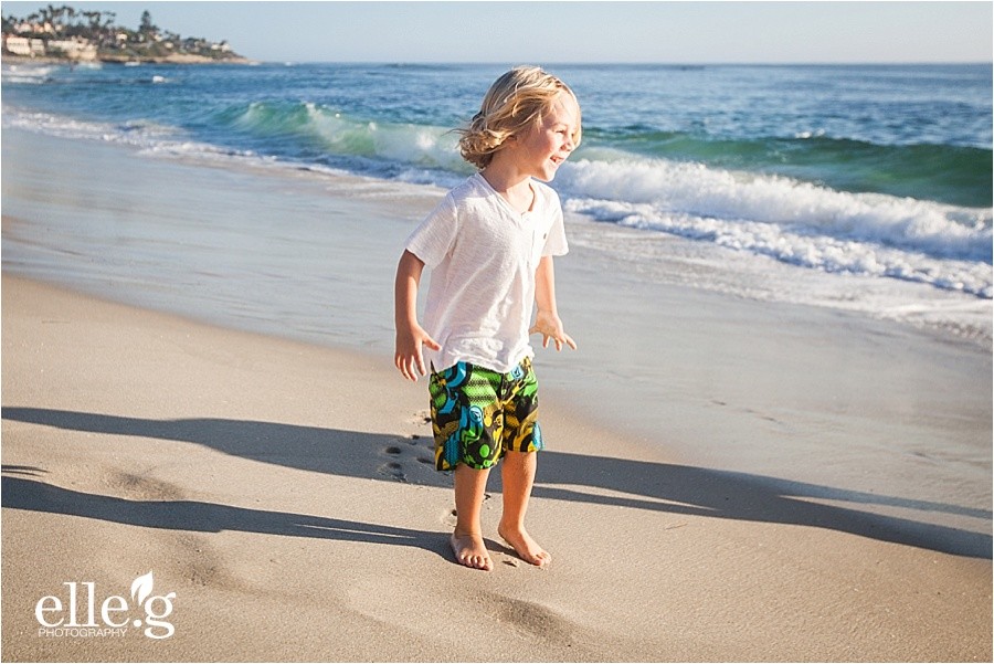 0022beach family portraits elleGphotography