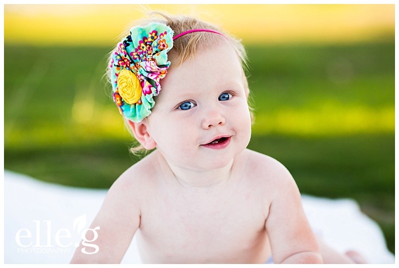 A girl and her horse | Family Photos | Vollmer Family 0028baby potraits elleGphotography1