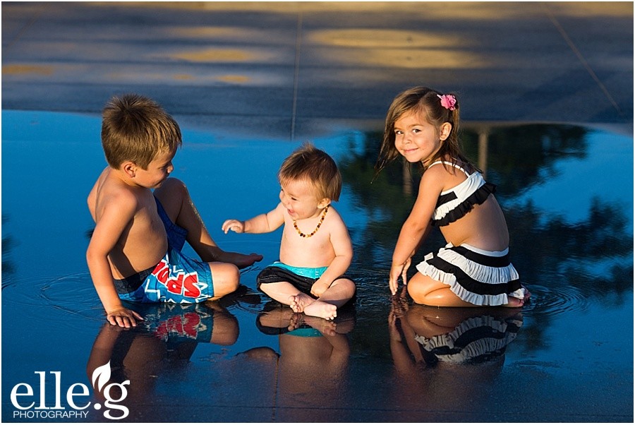 Family photos San Diego | Embarcadero water park | Fuhs family family photo session in san diego 4