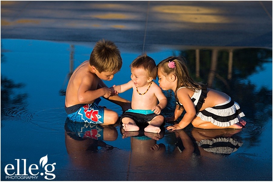 Family photos San Diego | Embarcadero water park | Fuhs family family photo session in san diego 3