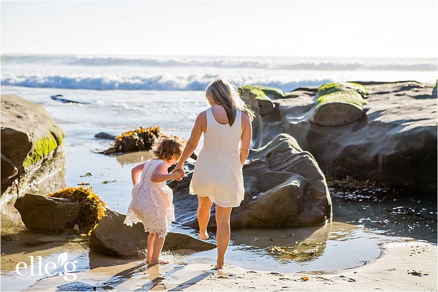 Beach lifestyle photography | La Jolla, California | Frew Family elleGphotography san diego beach photographer 1
