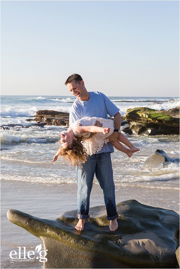 Beach lifestyle photography | La Jolla, California | Frew Family elleGphotography san diego beach photographer 10