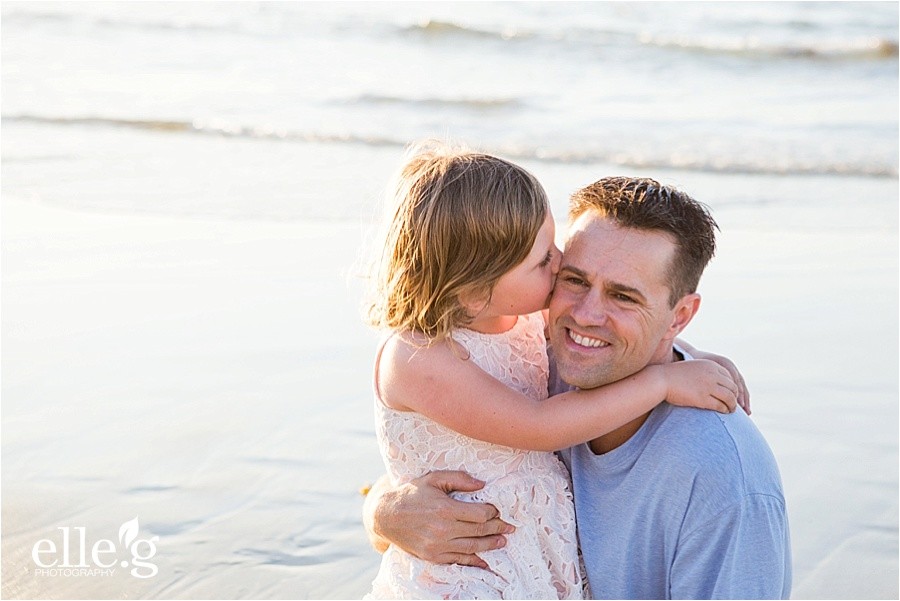Beach lifestyle photography | La Jolla, California | Frew Family elleGphotography san diego beach photographer 20