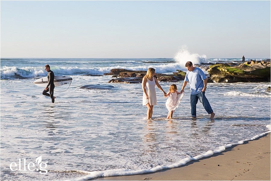 Beach lifestyle photography | La Jolla, California | Frew Family elleGphotography san diego beach photographer 7
