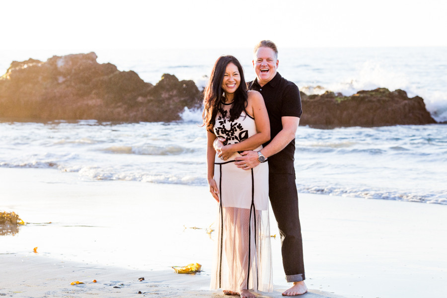 Candid beach lifestyle portraits | La Jolla Family photographers | Ibarolle Family candid beach family photographer | La Jolla photographers