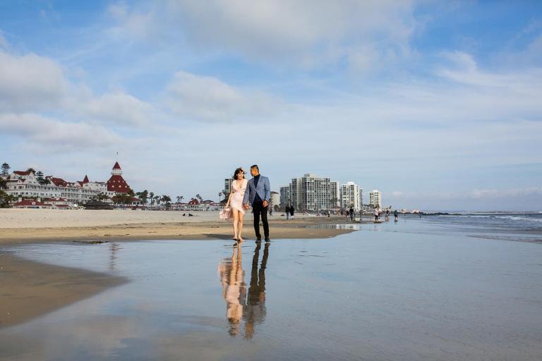 engagement photographer in San Diego | Coronado photographers