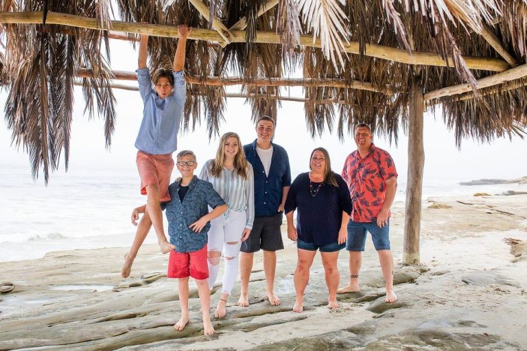 family portrait photographer | La jolla beach photographers