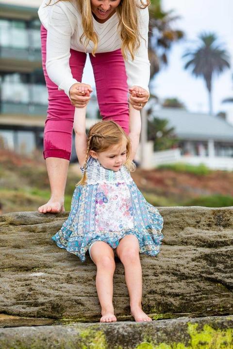 vacation photographer on the beach in San Diego | La Jolla photographers