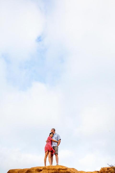 engagement photos sunset cliffs san diego | san diego photographers