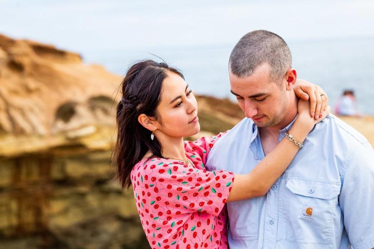 engagement photos sunset cliffs san diego | san diego photographers
