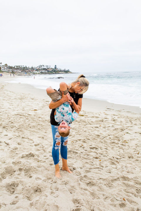candid vacation family photos | la jolla beach photographer