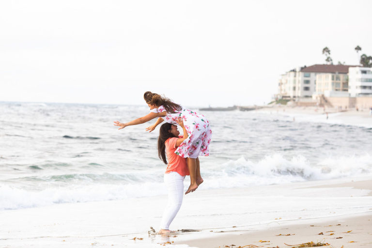 Beach-Engagement-photographer-San-Diego-16