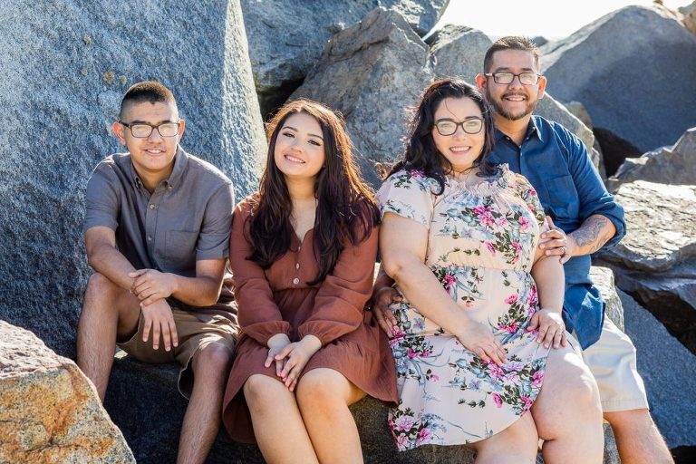family photographer Coronado Beach 21