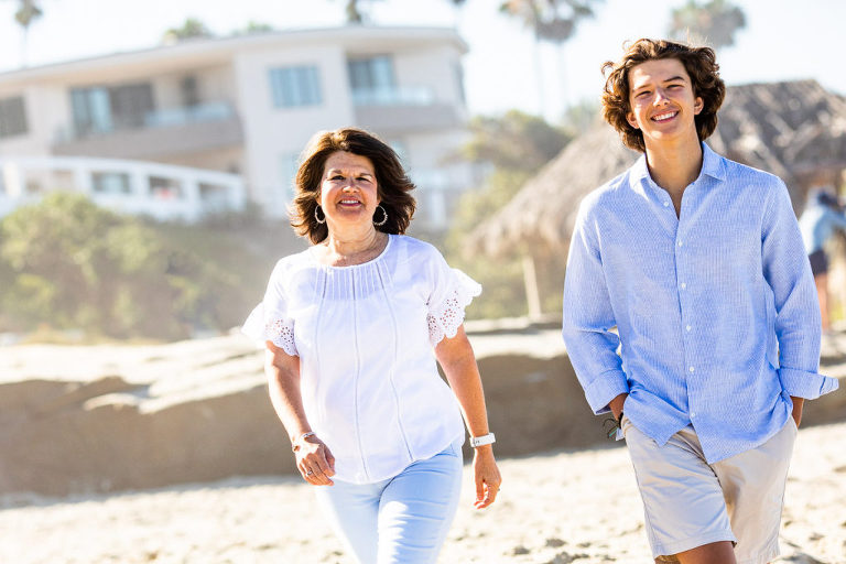 Family portraits Windansea beach 8