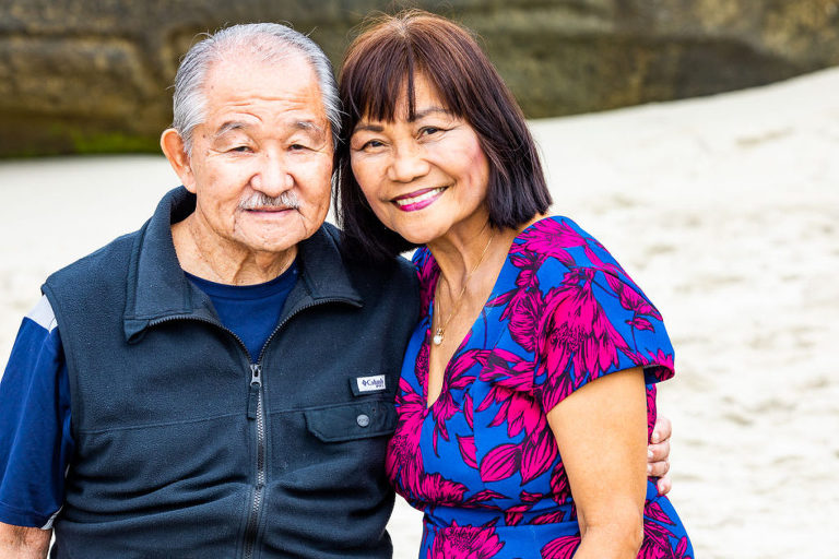family photos on the beach 6