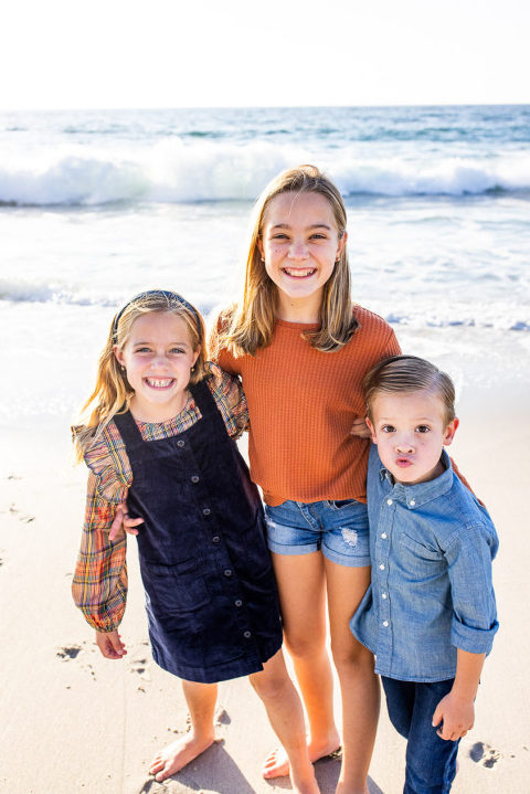 candid family portrait photographer 2