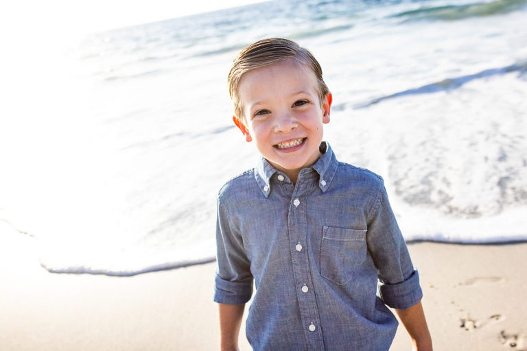 candid family portrait photographer 4