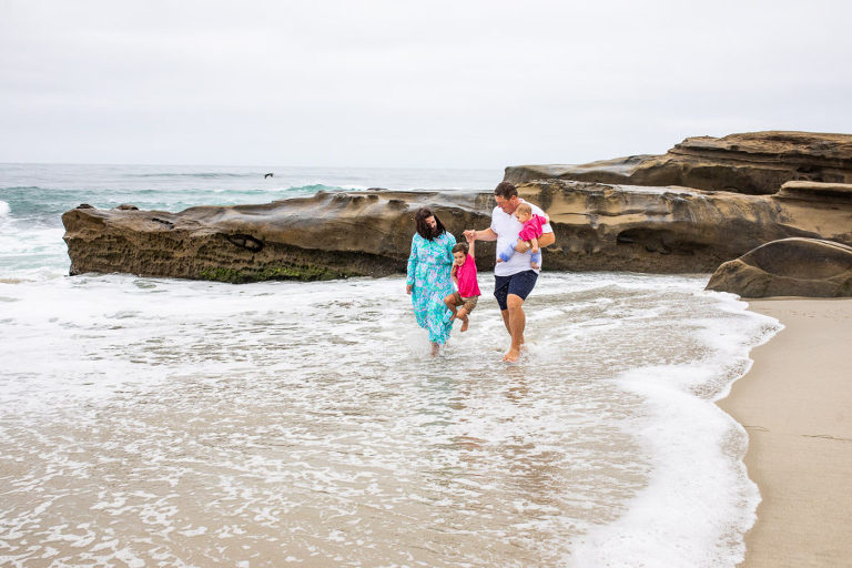san diego candid beach portraits 3