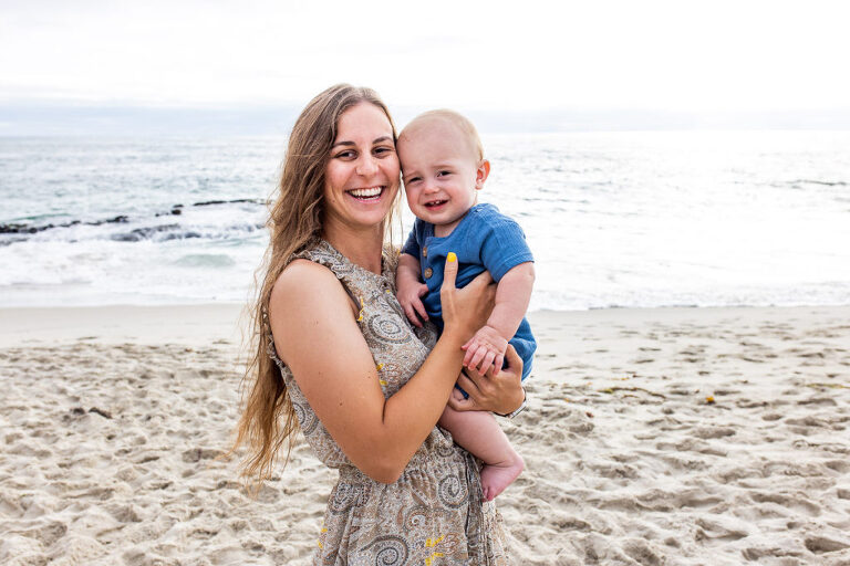 family portraits on the beach-17
