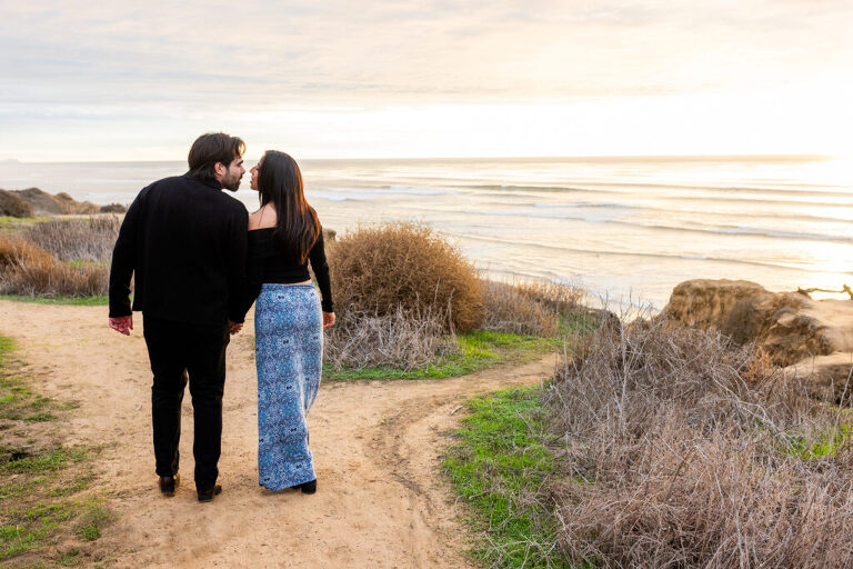 sunset cliffs engagement photographer